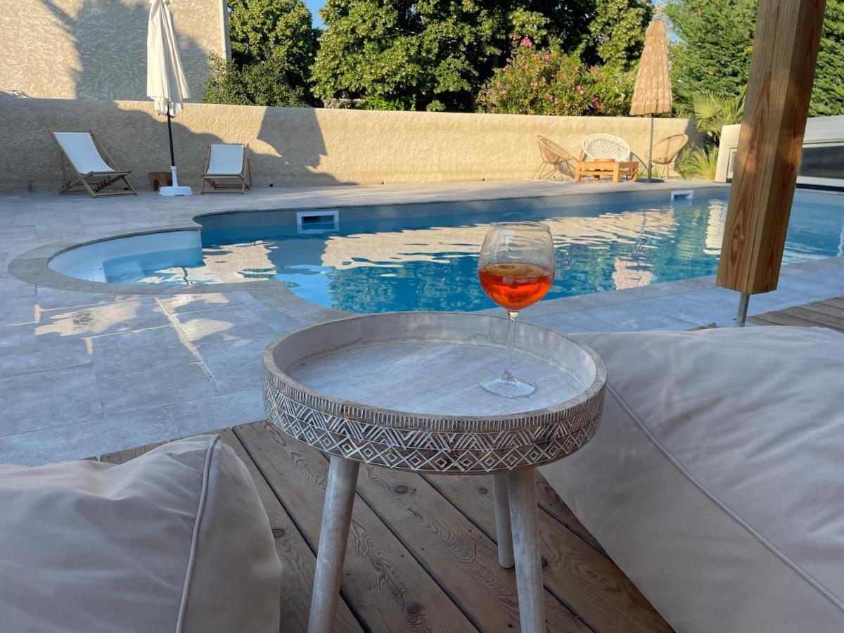 Sous Les Etoiles En Provence, Gite Les Bambous Lurs Ngoại thất bức ảnh